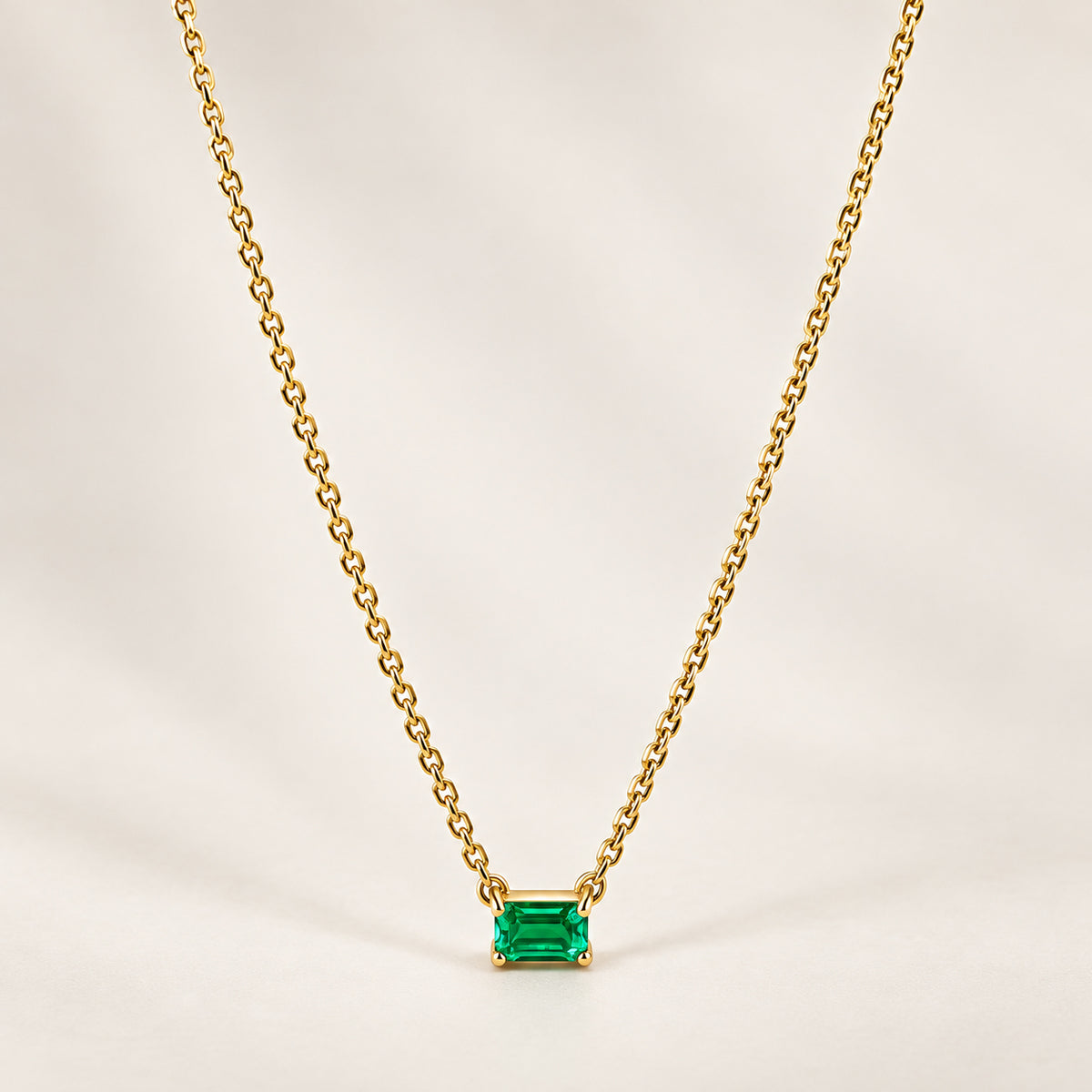 The Emerald Eternal Necklace