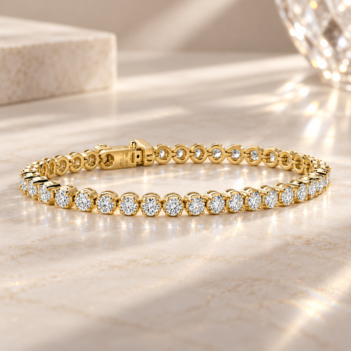 Diamond Line Elegance