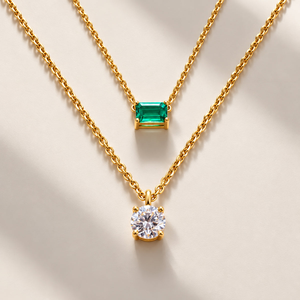The Emerald Eternal Necklace
