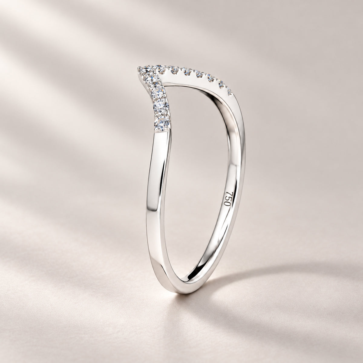 Diamond Chevron Band