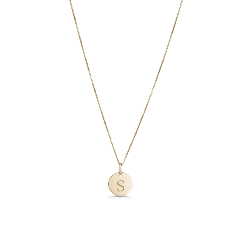 Elegant necklace in 14K yellow gold, featuring a 13mm engraved disc with the option to choose an initial, complemented by a seamless integrated loop bail, on a 16" 1.2mm cable chain, exemplifying Italian craftsmanship.