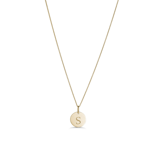 Elegant necklace in 14K yellow gold, featuring a 13mm engraved disc with the option to choose an initial, complemented by a seamless integrated loop bail, on a 16